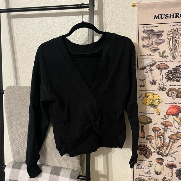 SOLD✨ - Picture 2 of 3